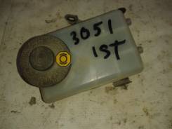 Бачок для тормозной жидкости. Toyota Porte, NNP15, NNP11, NNP10 Toyota WiLL Cypha, NCP75, NCP70 Toyota Raum, NCZ25, NCZ20 Toyota ist, NCP65, NCP61, NC...