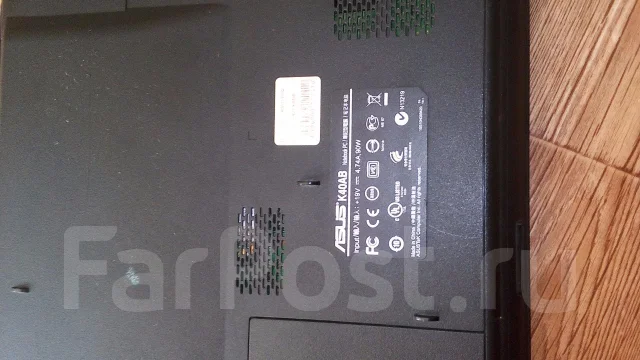 Asus K40AB. 14", 2,5����, ��� 3072 ��, ���� 250���, WiFi: 1, Bluetooth: 1, ����������� �� 1��. ����