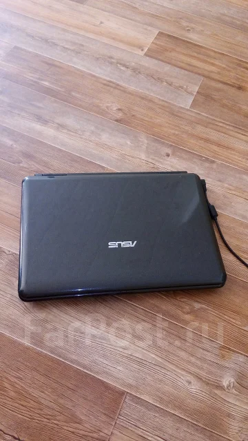Asus K40AB. 14", 2,5����, ��� 3072 ��, ���� 250���, WiFi: 1, Bluetooth: 1, ����������� �� 1��. ����
