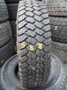 Bridgestone W940. Зимние, без шипов, 2000 год, без износа, 2 шт