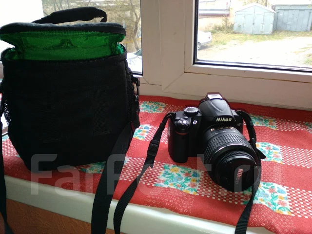 Nikon D3000. 10 - 14.9 ��, ���: 14� � ����� ����