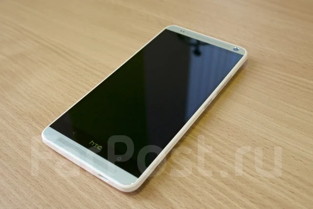 HTC One Max. �/� ����