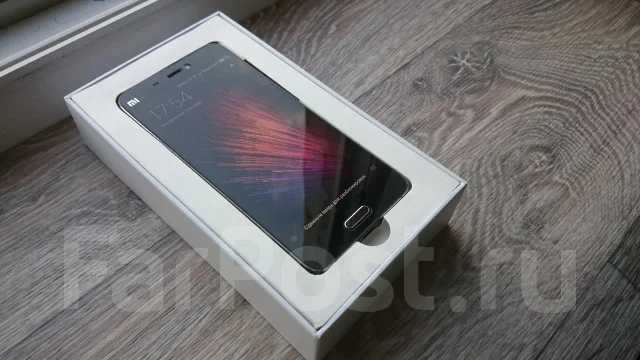 Xiaomi Mi5. �/� ����