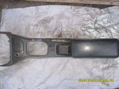 Бордачек между сиденьями на Toyota Caldina, CT190 Toyota Caldina, ST1. Toyota Caldina, ST190, ST198V, ST191, ST195G, CT190G, ST195, ST198, ST191G, ST1...
