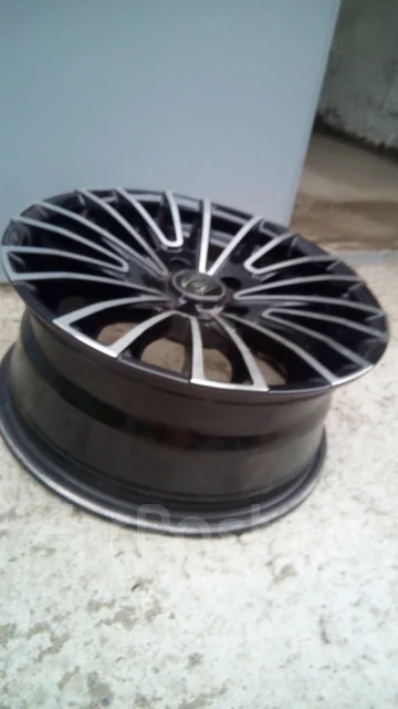 Sakura Wheels 360. 5.5x15", 5x100, ET-76 ����