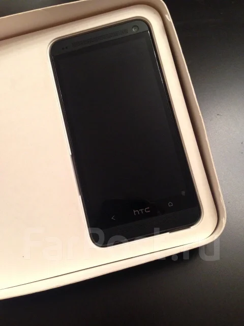 HTC One M7. �/� ����
