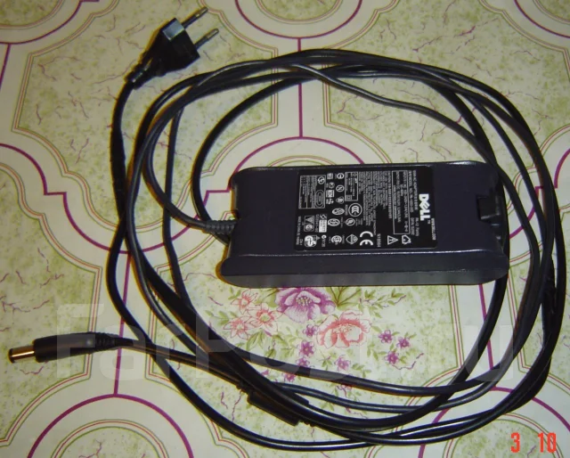 Dell Latitude 15. 15", 1 600����, ��� 1024 ��, ���� 40���, WiFi: 1, ����������� �� 1��. ����