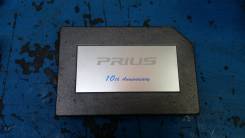 Пульт управления. Toyota Prius, NHW20