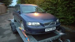 Volvo V70 ����