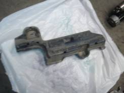 Брызговики. Toyota: Corolla, Corolla Rumion, Auris, Blade, Scion Двигатели: 1ZRFE, 1ADFTV, 4ZZFE, 2ZRFE, 1NDTV, 2ZRFAE, 1NZFE, 2ADFHV, 2AZFE, 2GRFE