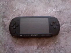 Sony PSP Street E1000 ����