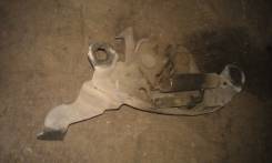 Замок капота. Nissan Cefiro, A32