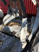 Стойка кузова. Toyota Harrier, MCU15, MCU15W