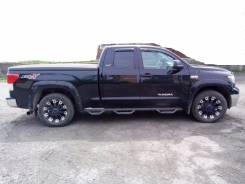 Toyota Tundra. автомат, 4wd, 5.7, бензин, 29 000 тыс. км