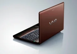 Sony VAIO PCG-71211V. 15.6", 2,5����, ��� 4 ��, ���� 320���, WiFi: 1, Bluetooth: 1, ����������� �� 3��. ����