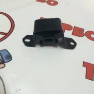 Крепление глушителя. Toyota Scepter, SXV15, SXV10 Toyota Camry, SXV11, SXV10 Двигатели: 5SFE, 3SFE