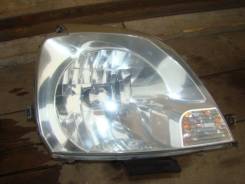 Фара. Toyota Regius, RCH47, KCH40, KCH46, RCH41 Двигатели: 1KZTE, 3RZFE