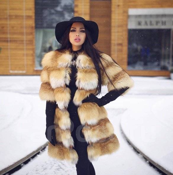 Шуба из меха лисы, Россия купить в интернет-магазине Pret-a-Porter Furs
