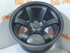 RAYS VOLK RACING. 10.0x17, 5x114.30, ET20, ЦО 73,1 мм.