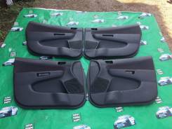 Обшивка двери. Toyota Wish, ZNE10G, ANE10G, ZNE14G, ANE11W