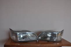 Фара. Toyota Hiace, KZH116G, KZH138V, KZH126G, KZH106G, KZH106W, KZH100G, KZH132V, KZH116, KZH110G, KZH120G