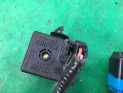 Датчик. Lexus: IS350, IS300, RX330, RX350, RX400h, IS250, GS460, GS450h, GS300, GS430, IS220d, RX300, ES350, GS350 Toyota: Yaris, RAV4, Century, Aygo...