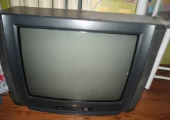 JVC. CRT (���)