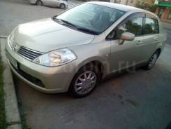 Nissan Tiida Latio. Без водителя