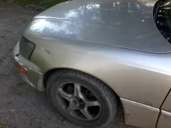 Lexus LS400. UCF10