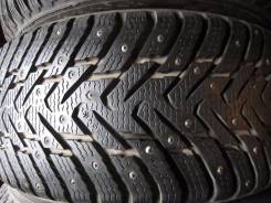 Nokian Hakkapeliitta 8. Зимние, шипованные, 2015 год, 5 %, 4 шт