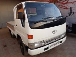 Toyota Hiace. 4WD, 2 800 куб. см., 1 250 кг.