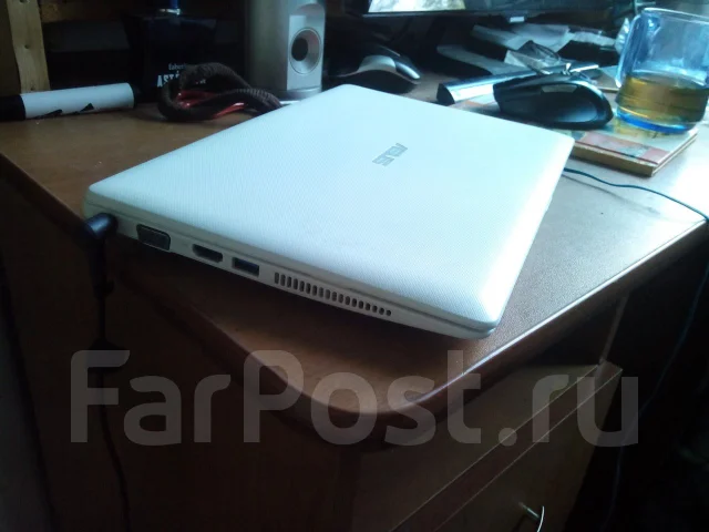 Asus X200MA. 11.6", 1,9����, ��� 4 ��, ���� 500���, WiFi: 1, Bluetooth: 1 ����