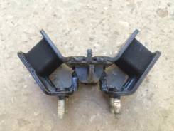 Подушка коробки передач. Toyota: Cresta, Crown, Crown Majesta, Mark II, Chaser Двигатели: 1GFE, 1GGPE