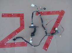 Проводка двери. Toyota Crown, JKS175, UZS173, UZS171, GS171, JZS171, JZS175W, UZS175, JZS171W, JZS173W, JZS179, JZS177, JZS175, JZS173 Toyota Crown Ma...