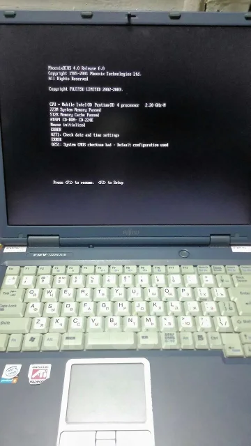 Fujitsu LifeBook. 15", 2����, ��� 256 �� � ������, ����������� �� 1��. ����