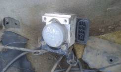 Блок abs. Toyota Hilux Surf, KDN215, KDN215W Двигатель 3RZFE