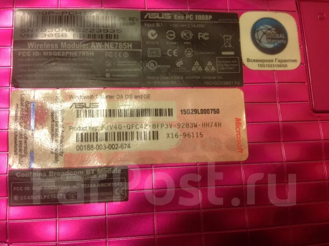 Asus Eee PC 1008. WiFi: 1, Bluetooth: 1 ����