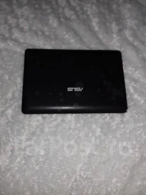 Asus Eee PC 1011. 8.9", 1,7����, ��� 2048 ��, ���� 2���, WiFi: 1, Bluetooth: 1, ����������� �� 12��. ����