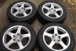 Nissan. 7.0x17, 5x114.30, ET45, ЦО 66,1 мм.