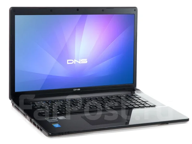 DNS Gamer. 17.3", 2,4����, ��� 8 ��, ���� 750���, WiFi: 1, Bluetooth: 1 ����