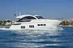 Fairline. 2012 ���, ��������� ������������, ������. ��� ����� �� ������������ ����
