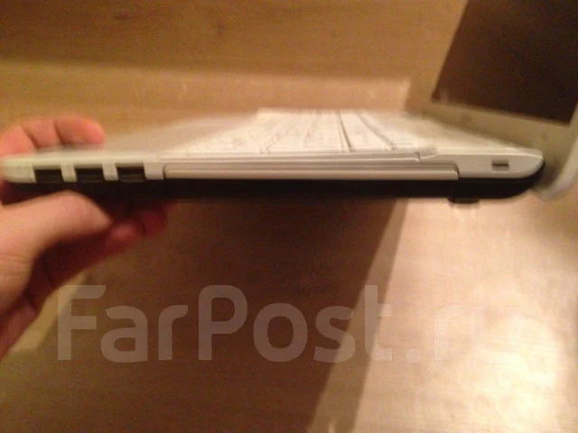 Sony VAIO PCG-71812V. 15.6", 2,3����, ��� 4 ��, ���� 1���, WiFi: 1, Bluetooth: 1, ����������� �� 3��. ����