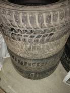 Bridgestone Ice Cruiser 5000. Зимние, шипованные, 2010 год, износ: 40%, 4 шт