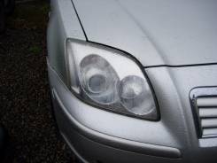 Фара. Toyota Avensis, AZT250, AZT250W, AZT250L