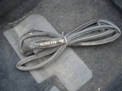 Уплотнитель двери. Toyota Corolla, CE140, ZRE142, ZRE151, ZRE152, ZZE150, NDE150, ZZE141, ZZE142, ADE150, NZE141 Двигатели: 1ZRFE, 2ZRFE, 1NDTV, 1ADFT...