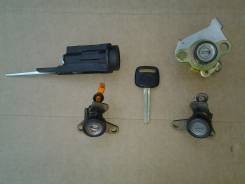 Личинка замка. Toyota Cresta, GX51, GX105, GX81, JZX100, GX50, GX71, GX100, GX90