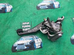 Педаль ручника. Toyota Highlander, MCU20, ACU20, MCU23, MCU28, MCU25, ACU25L, MCU25L, MCU23L, MCU28L, ACU20L, MHU28, MHU23, ACU25, MCU20L Toyota Kluge...