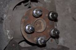 Ступица. Lexus LS600hL, UVF46, UVF45 Lexus LS460L, USF45, USF46 Lexus LS600h, UVF46, UVF45 Lexus LS460, USF40, USF45, USF46 Двигатели: 2URFSE, 1URFSE