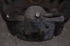 Суппорт тормозной. Honda Stepwgn, RF1