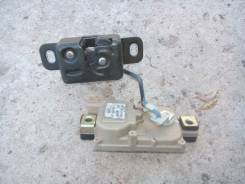 Замок двери. Nissan Stagea, HM35, PNM35, PM35, NM35, M35 Nissan Stagea Ixis 350S, M35 Двигатели: VQ30DD, VQ25DD, VQ35DE, VQ25DET
